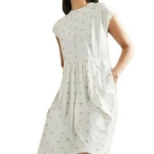 White And Gold Patterned Dress